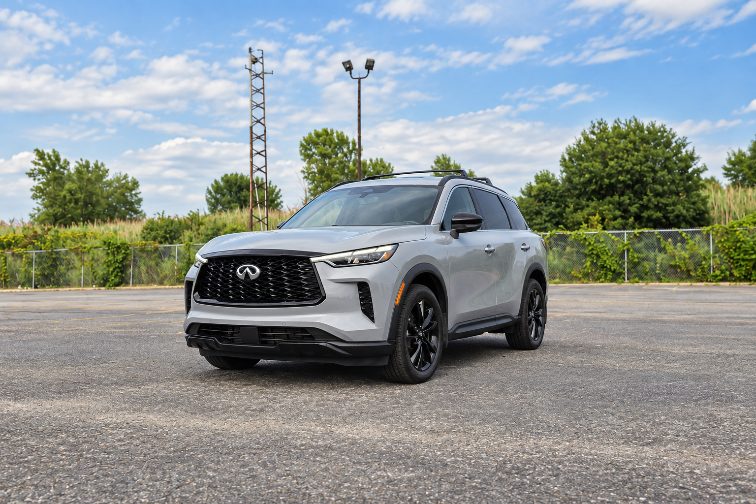 Silver 2025 Infiniti QX60, front three-quarter view